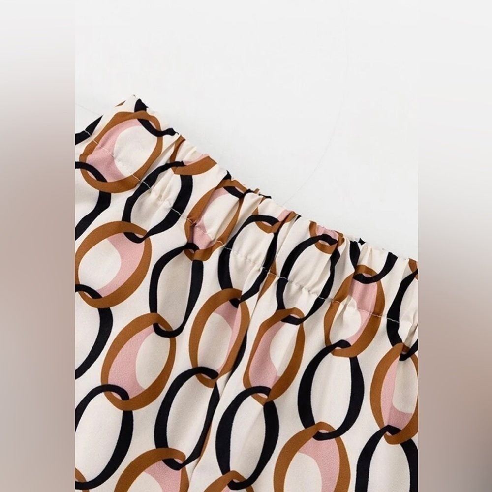 Elegant Loose Fit Long Sleeve Two-Piece Blouse & Trouser Pants Cord Set - Picture 13 of 16